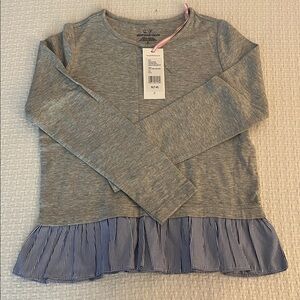 BNWT Vineyard Vines Girls Gray Top with Blue Striped Hem Size Small